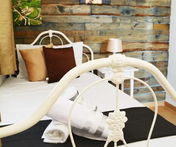 Bed and Breakfast Joseluce *