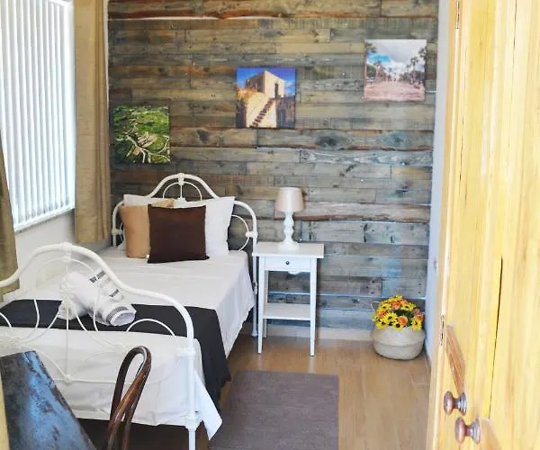 Bed and Breakfast Joseluce Gudja